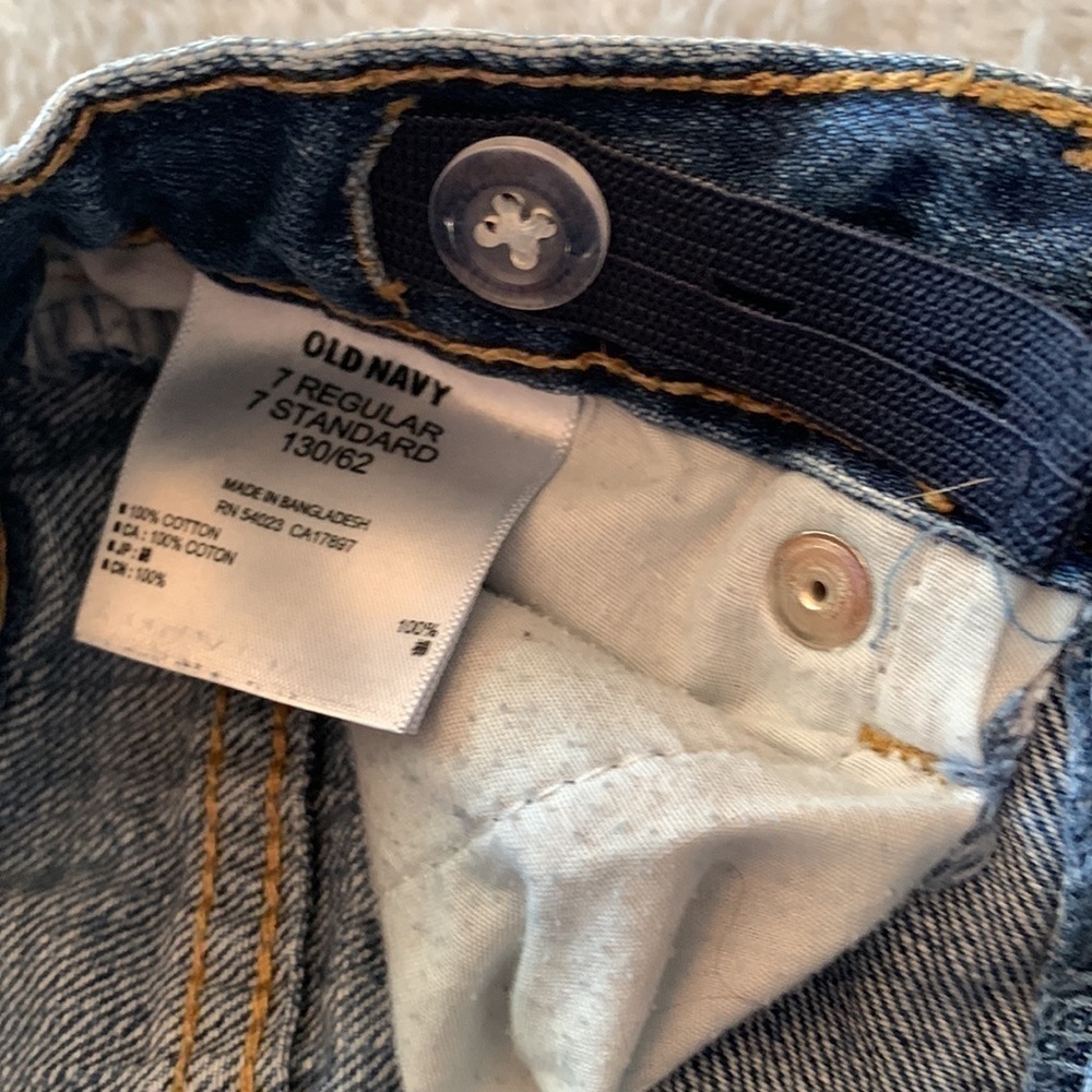 𝅺Old Navy Kid's Jeans - Picture 2 of 3